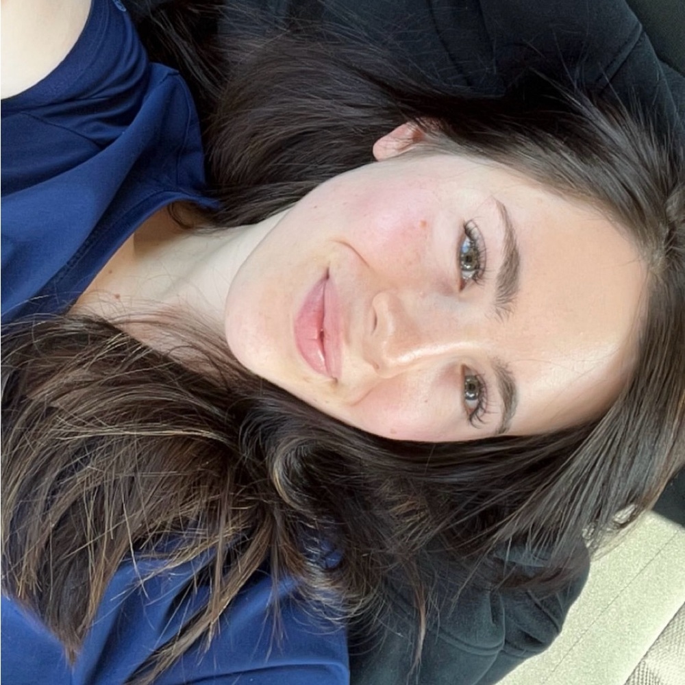 Meet your Posher, Raquel